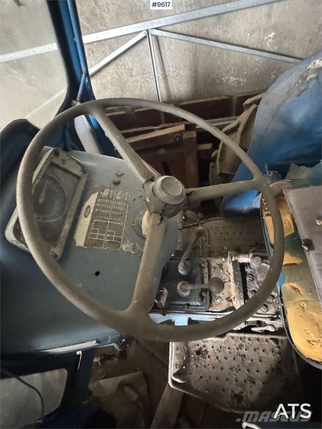 Ford 3000 الجرارات