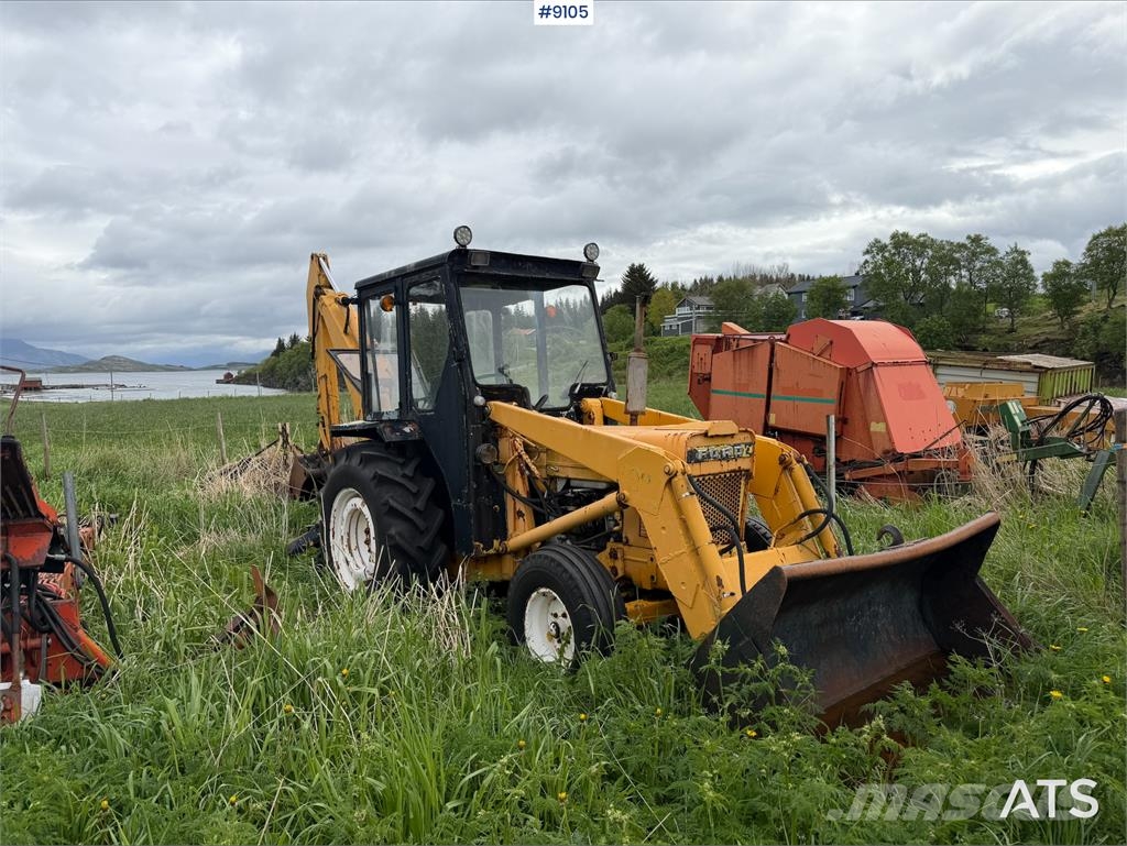 Ford 4220 Traktorgraver Tractors