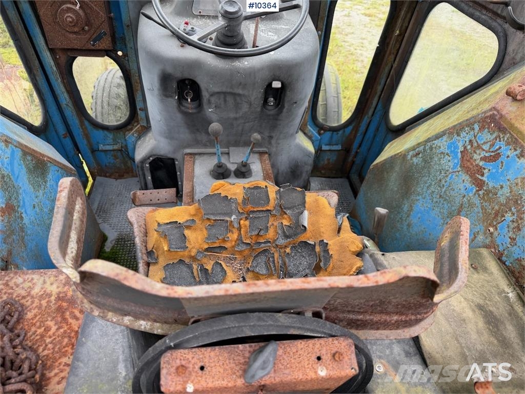 Ford 4600 Tractors