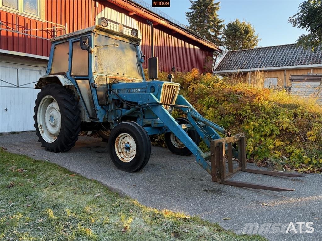 Ford 4600 الجرارات