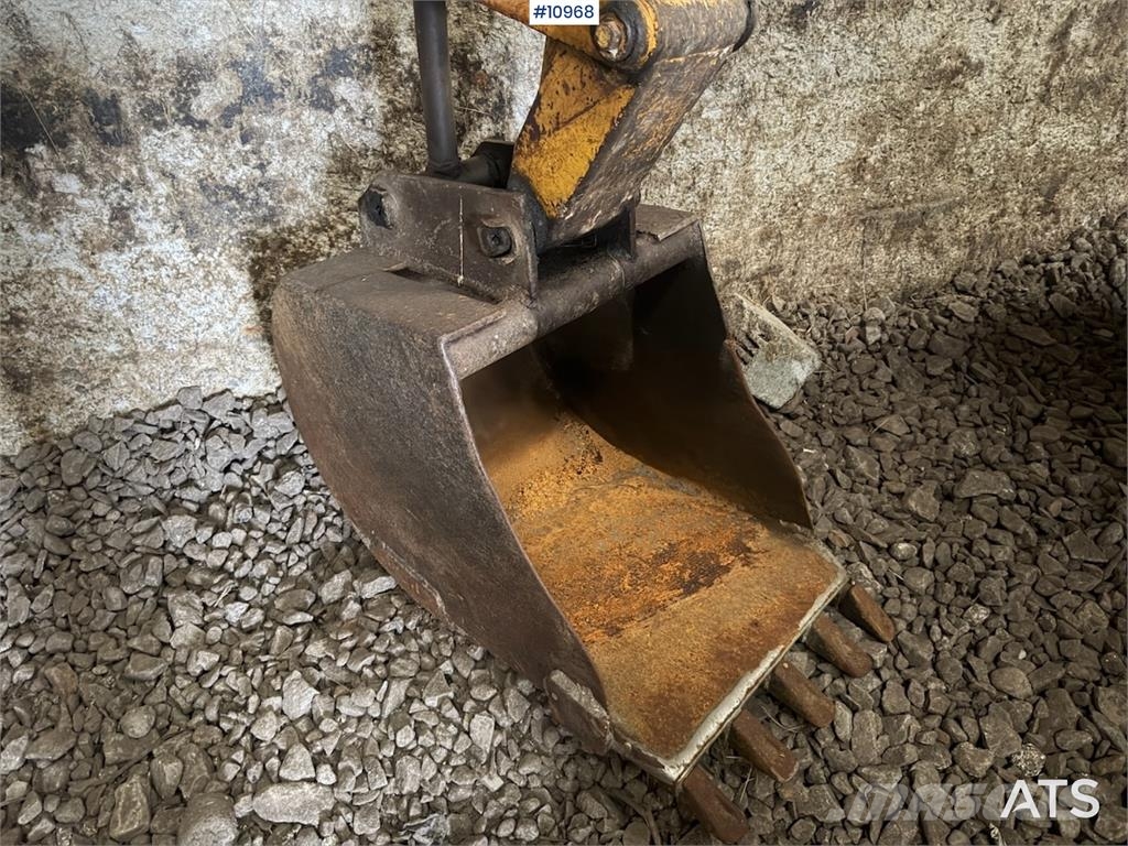 Ford 4600 m/ Hymas graveaggregat Traktorer