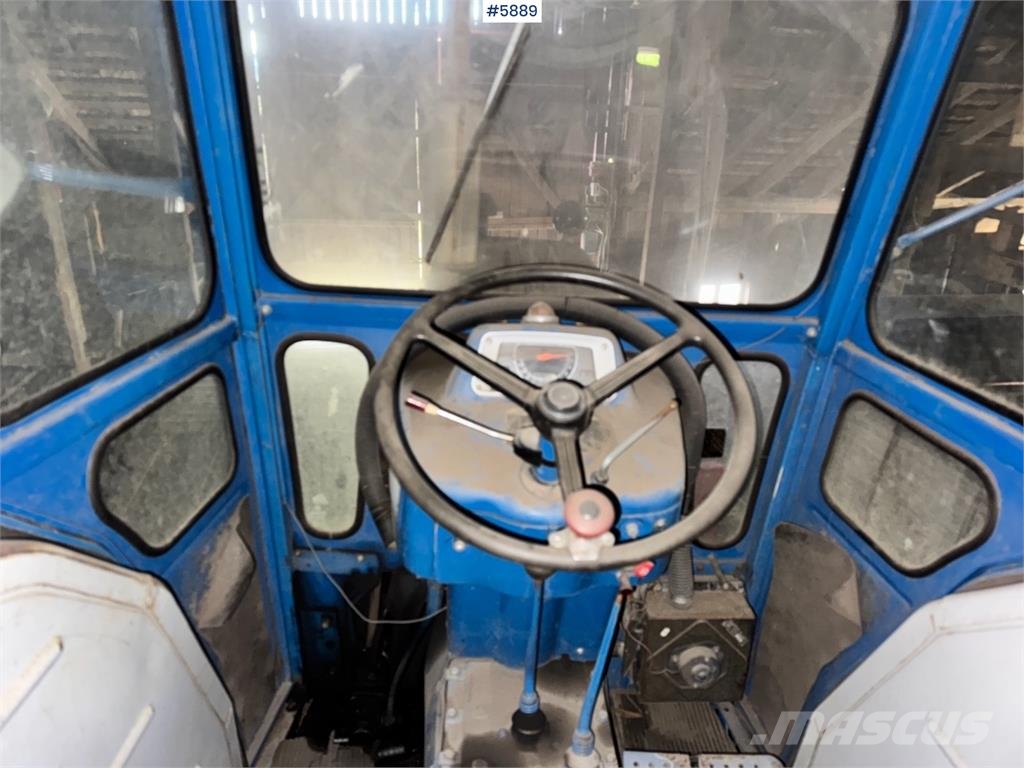 Ford 5000 الجرارات