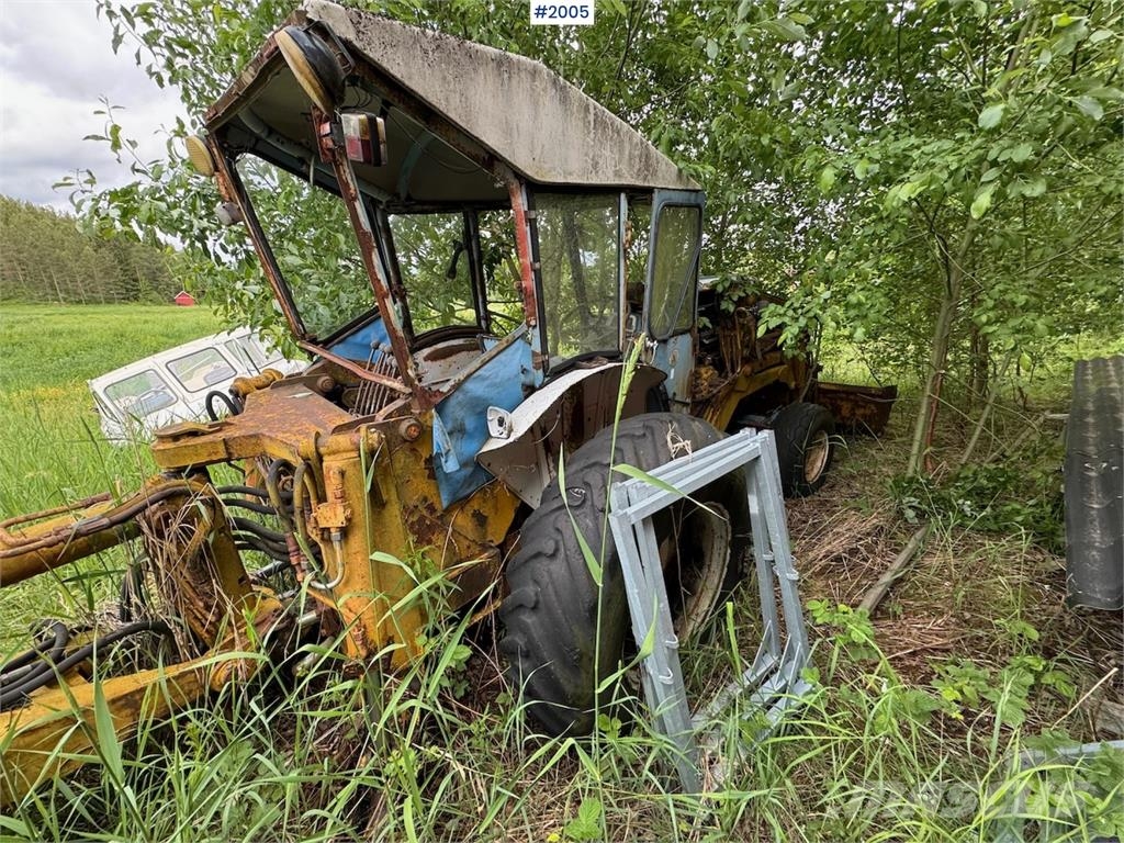 Ford 5000 m/Hymas 4 graver Tractors