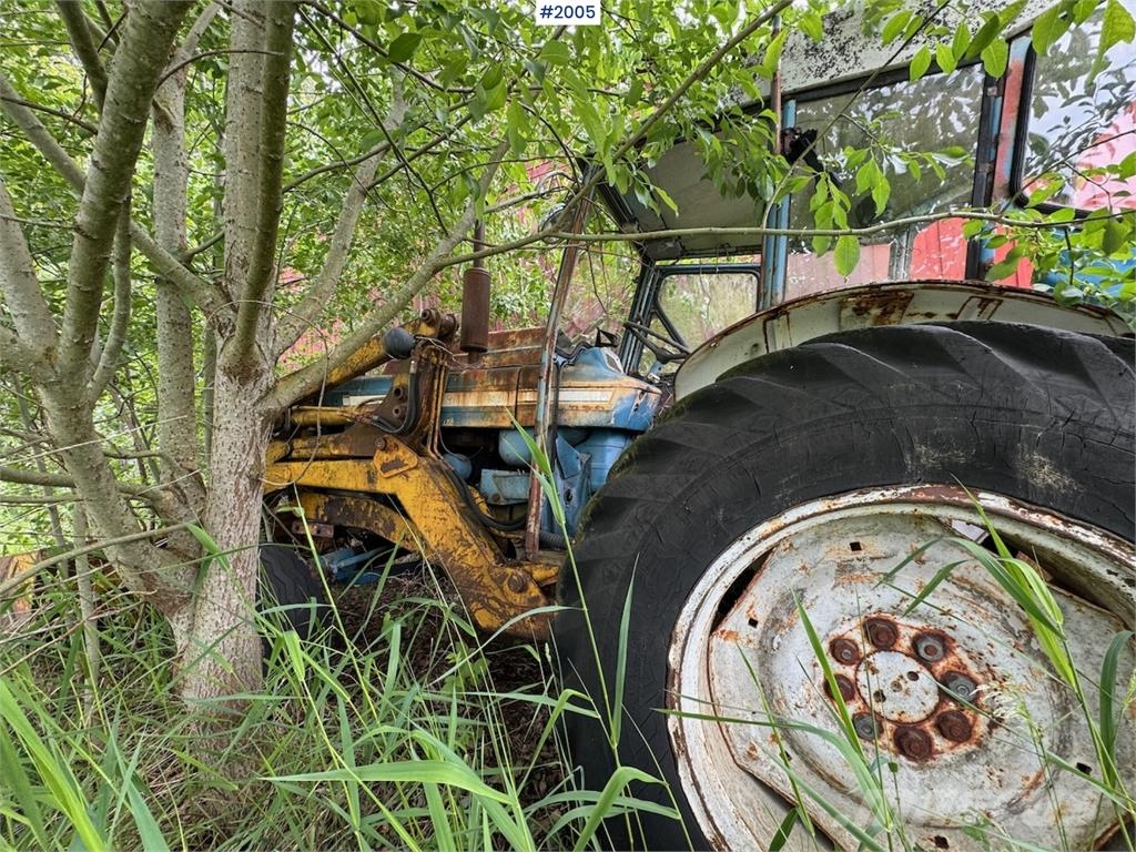 Ford 5000 m/Hymas 4 graver Tractors