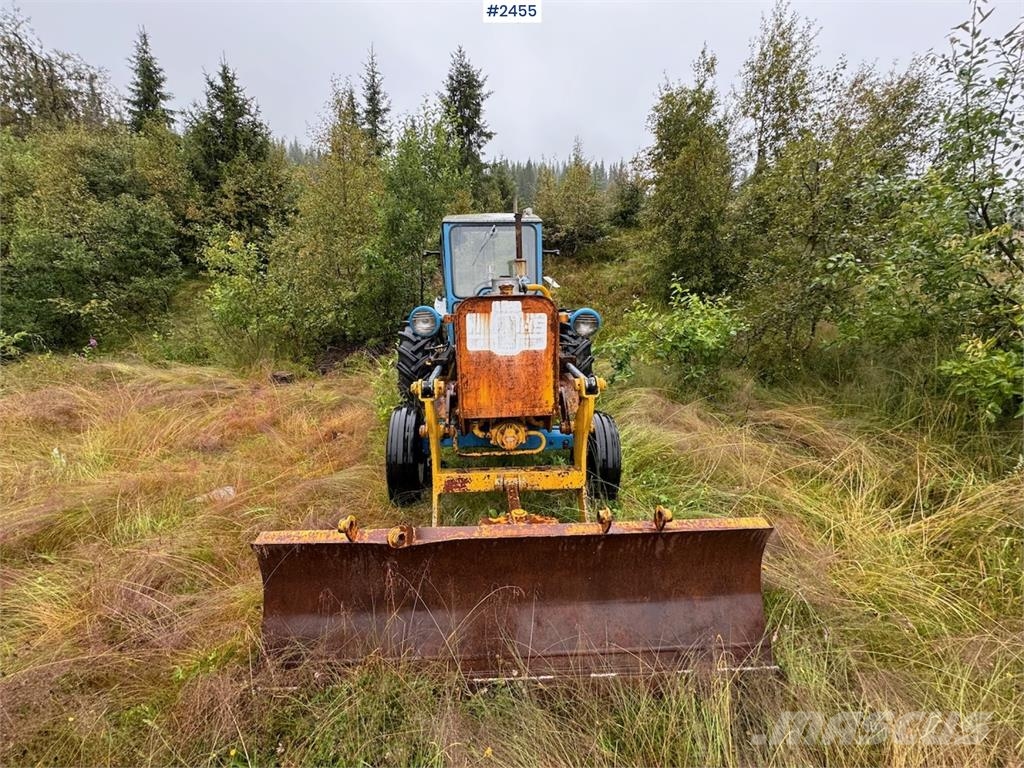 Ford 5000 traktorgraver الجرارات
