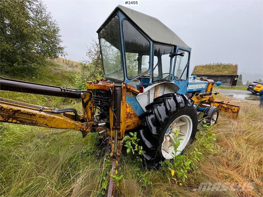 Ford 5000 traktorgraver الجرارات