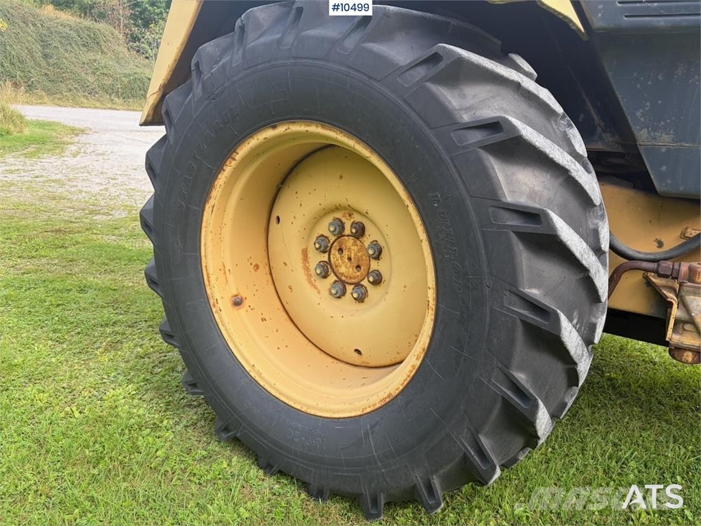Ford 555 TC الجرارات