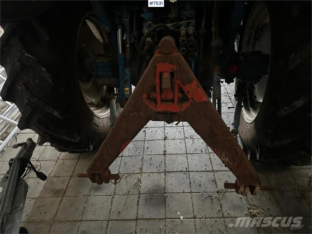 Ford 6810 الجرارات