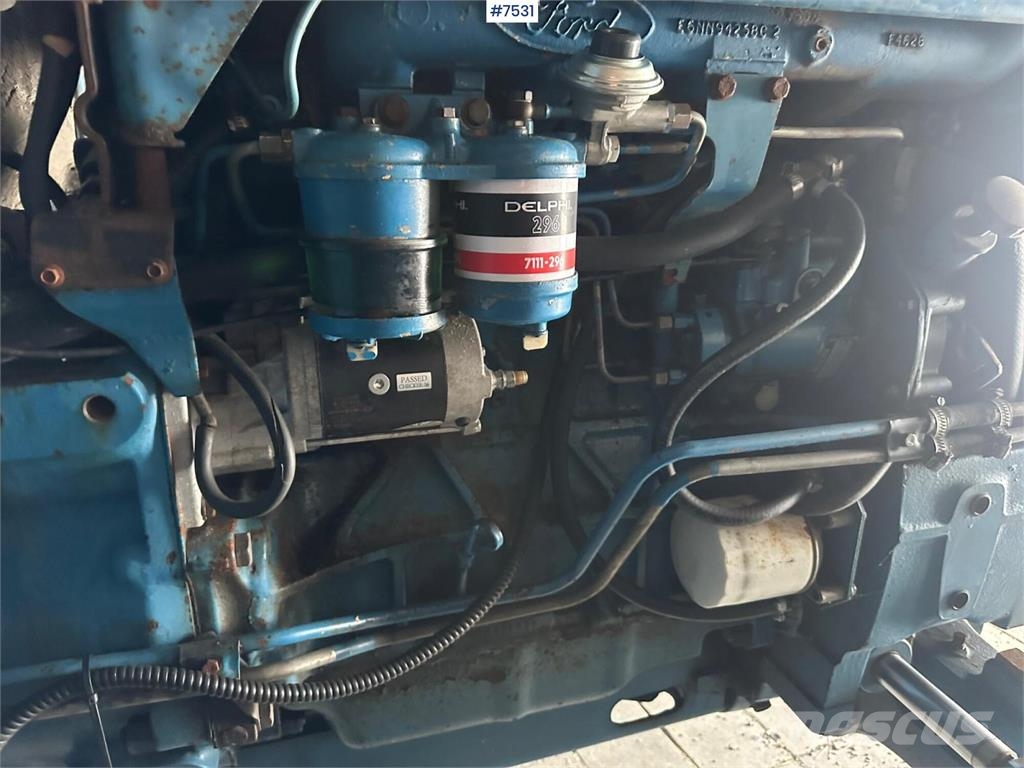 Ford 6810 الجرارات