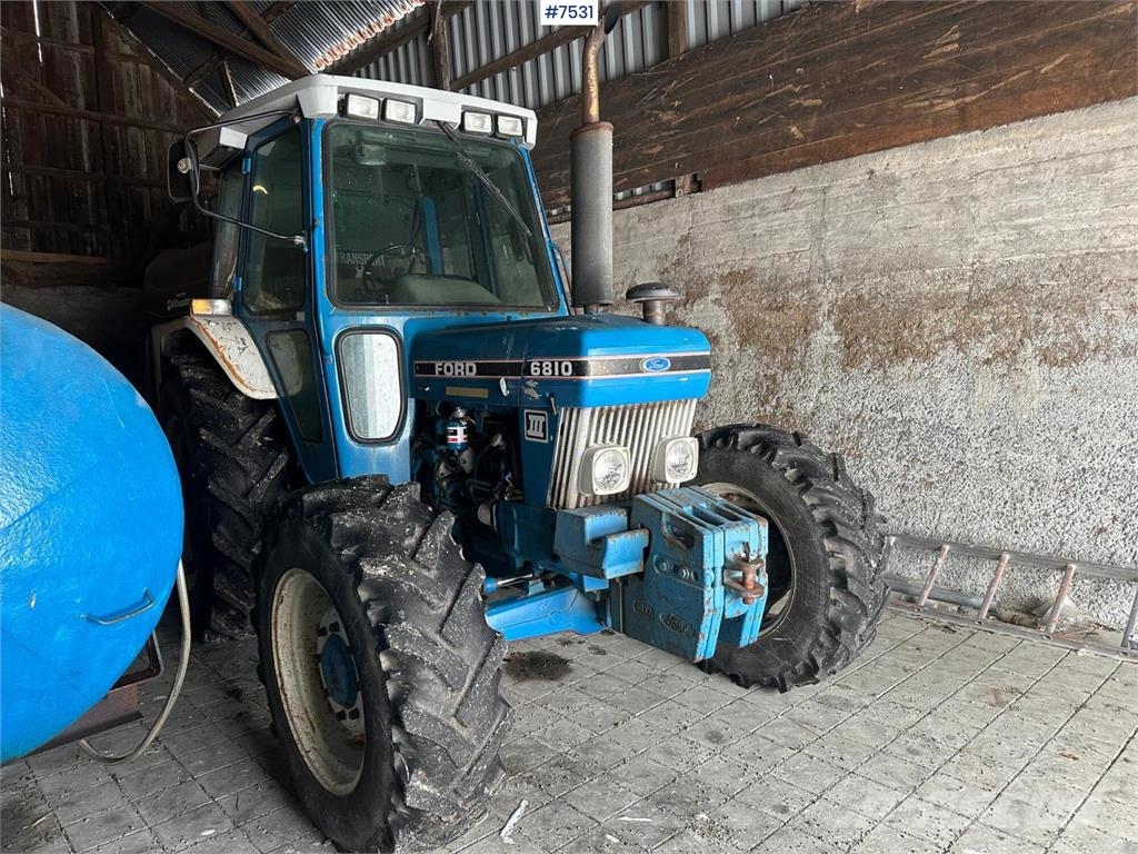 Ford 6810 الجرارات