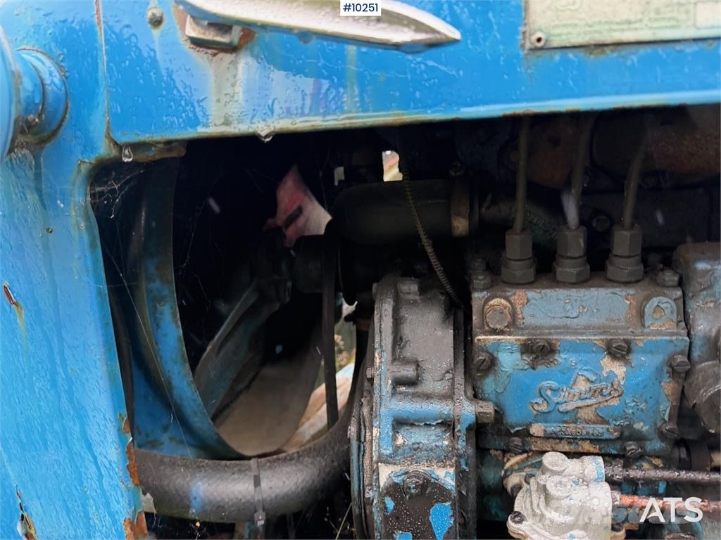 Ford Dexta Traktorit