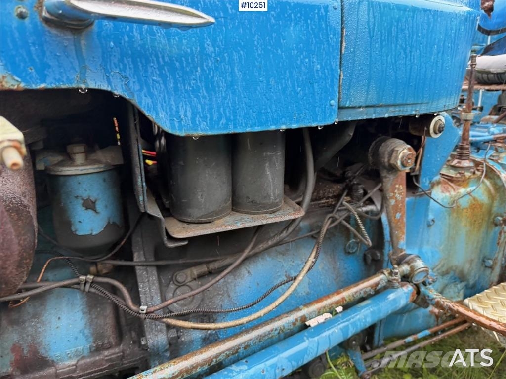 Ford Dexta Traktorit