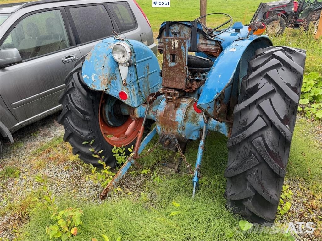 Ford Dexta Traktorit