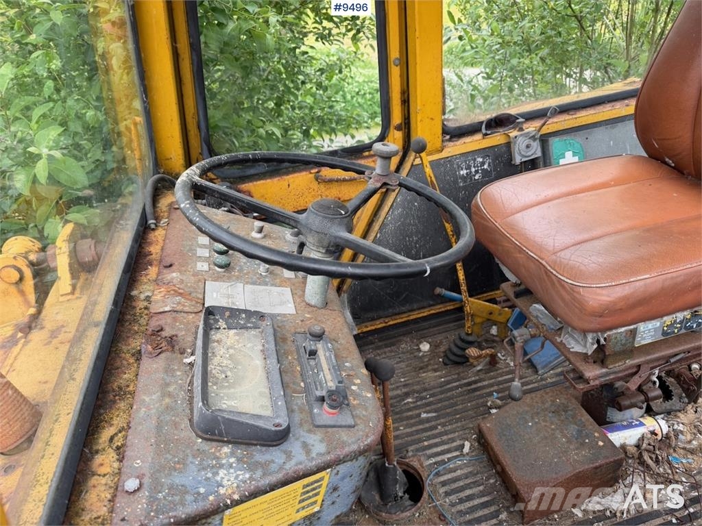 Ford HL42 traktorgraver الجرارات