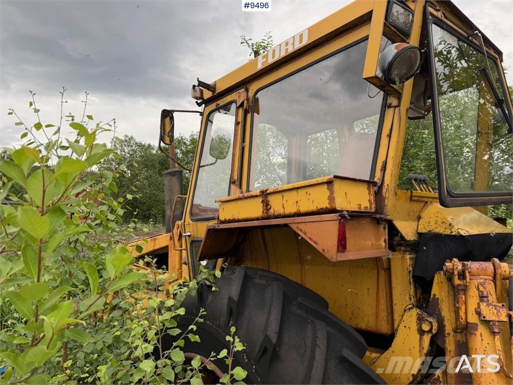 Ford HL42 traktorgraver الجرارات
