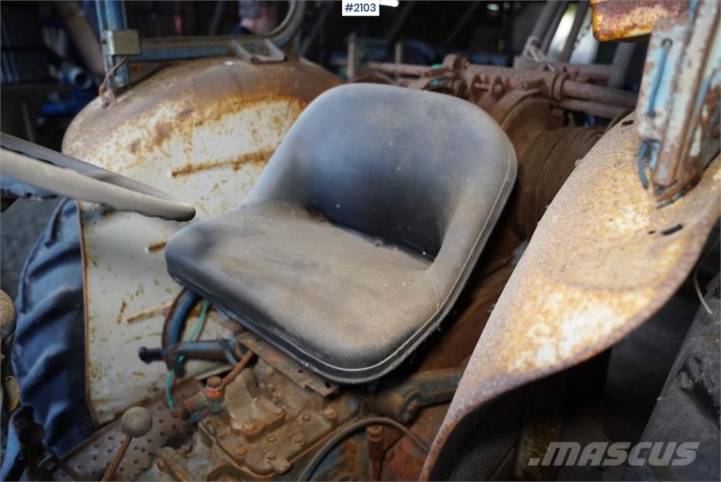Ford Major 4000 Traktori