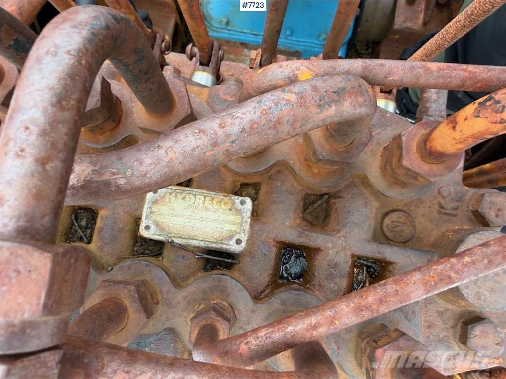Ford Major Super Dexta Traktorgraver الجرارات