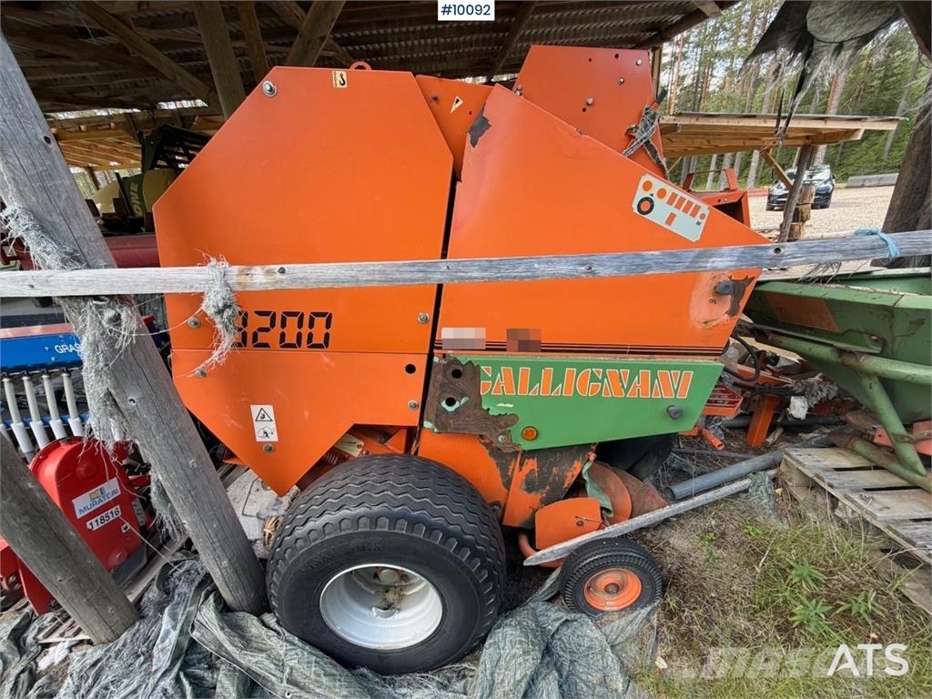 Gallignani 3200 معدات أخرى للحصاد