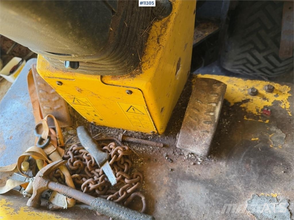 Gehl AL440 Pale gommate