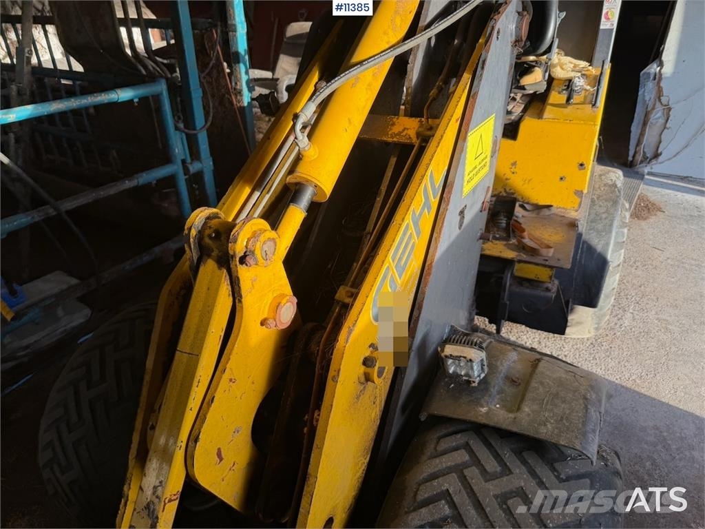 Gehl AL440 Pale gommate