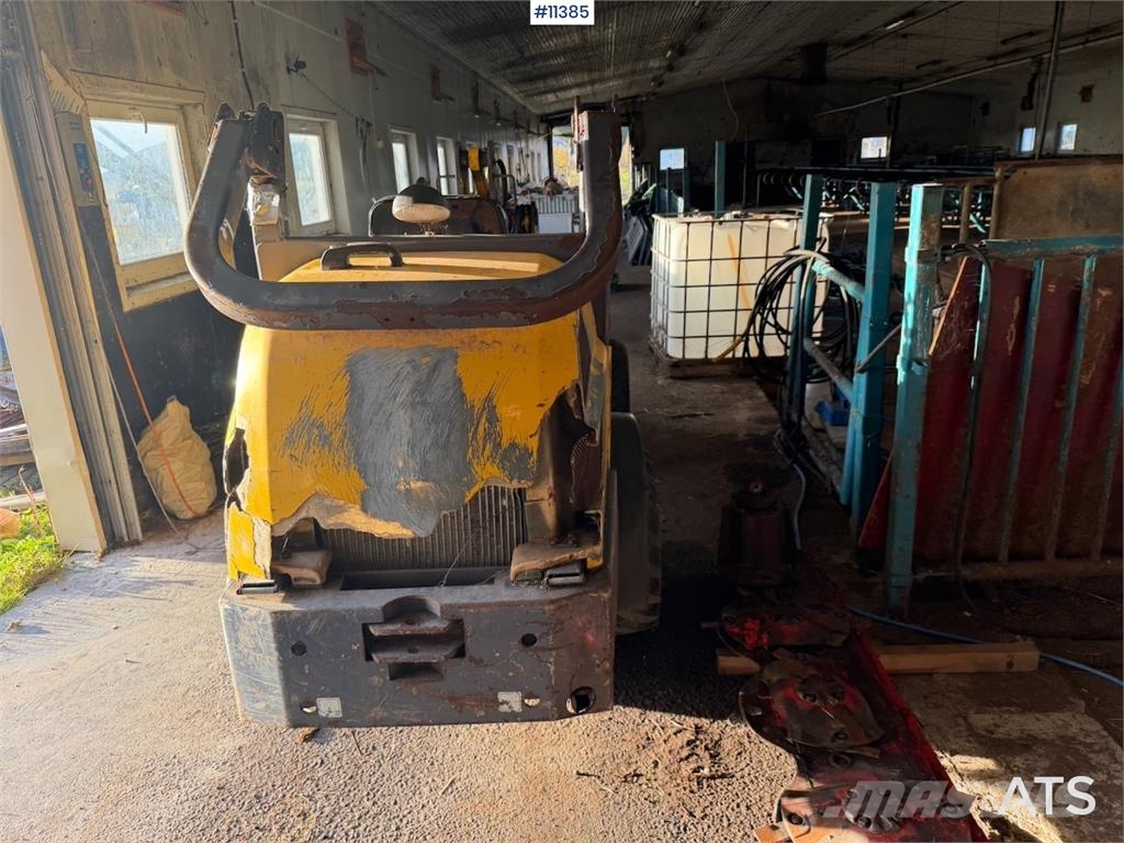 Gehl AL440 Pale gommate