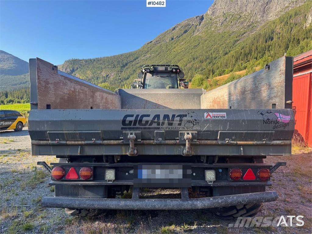 Gigant GD4-14 تفريغ المقطورات