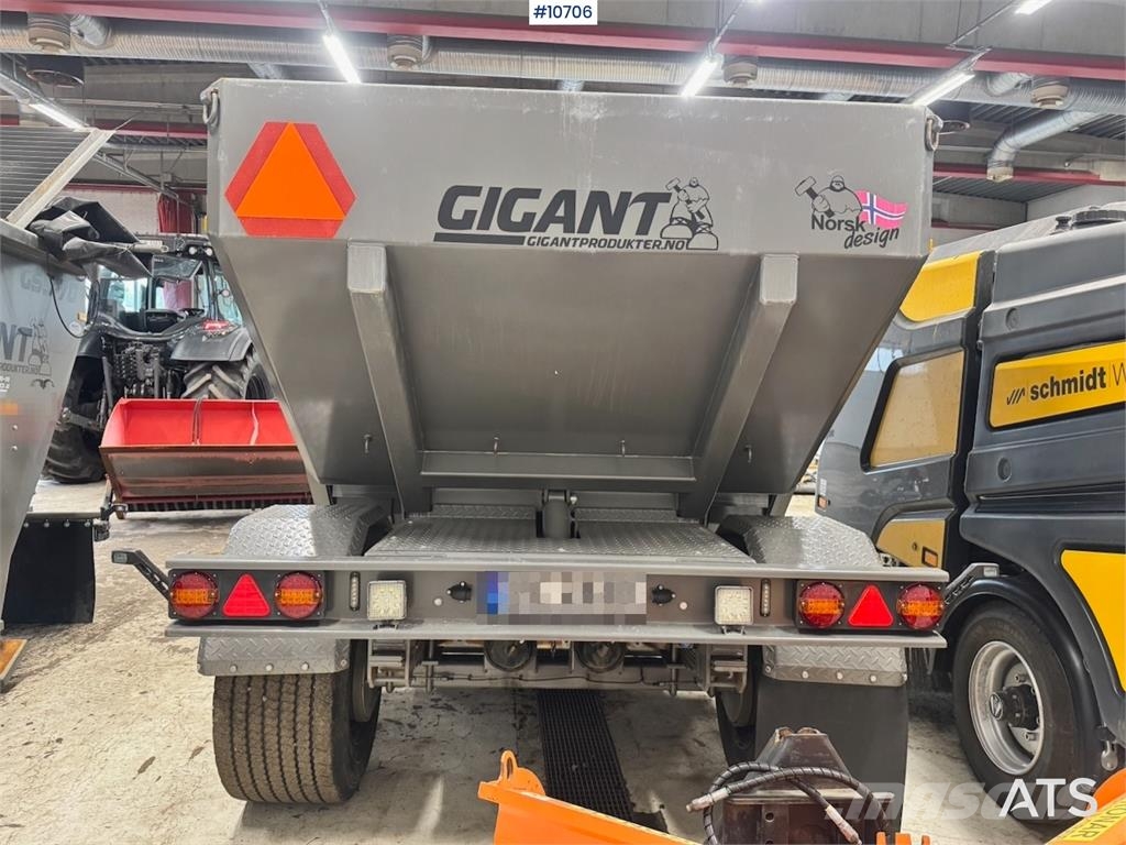 Gigant GSS-70 Lame spazzaneve e aratri