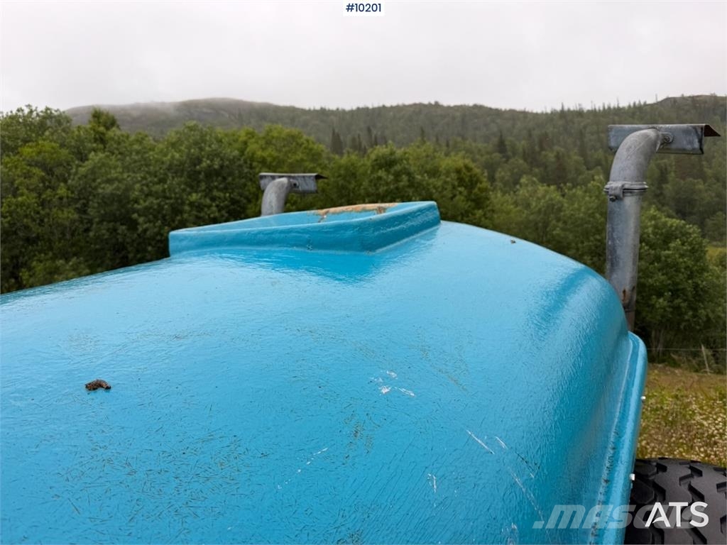 Gjødselvogn Gjødselsvogn. Mechanické sejačky
