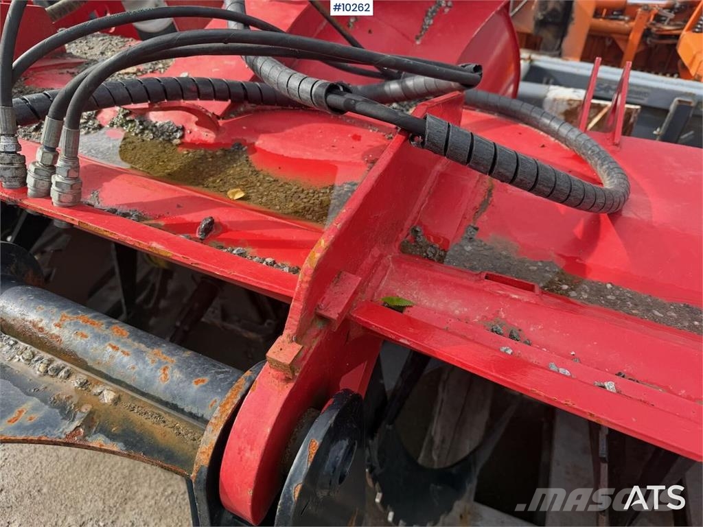 Globus GTF 275-18 Snežne daske i plugovi