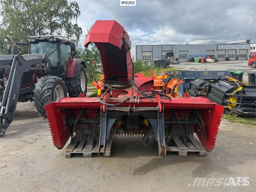 Globus GTF 275-18 Snežne daske i plugovi