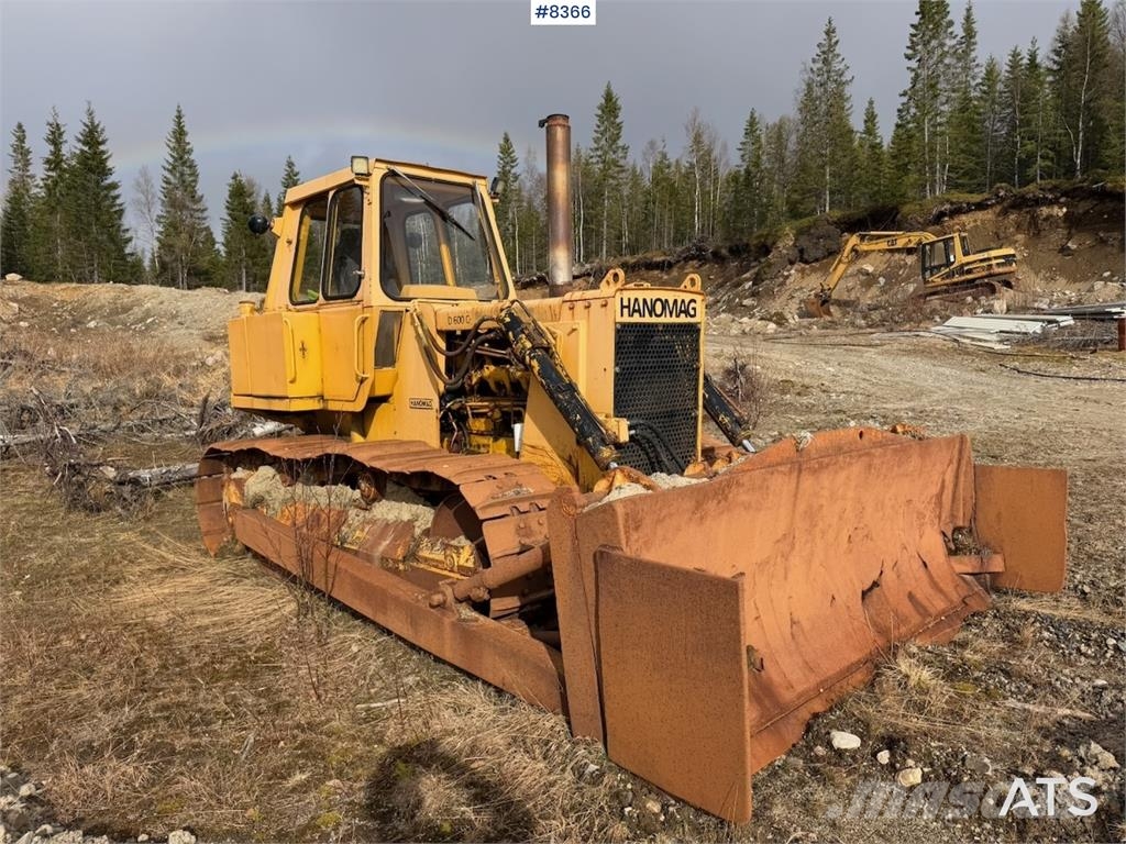 Hanomag K12DE bulldoser بلدوزرات مجنزرة
