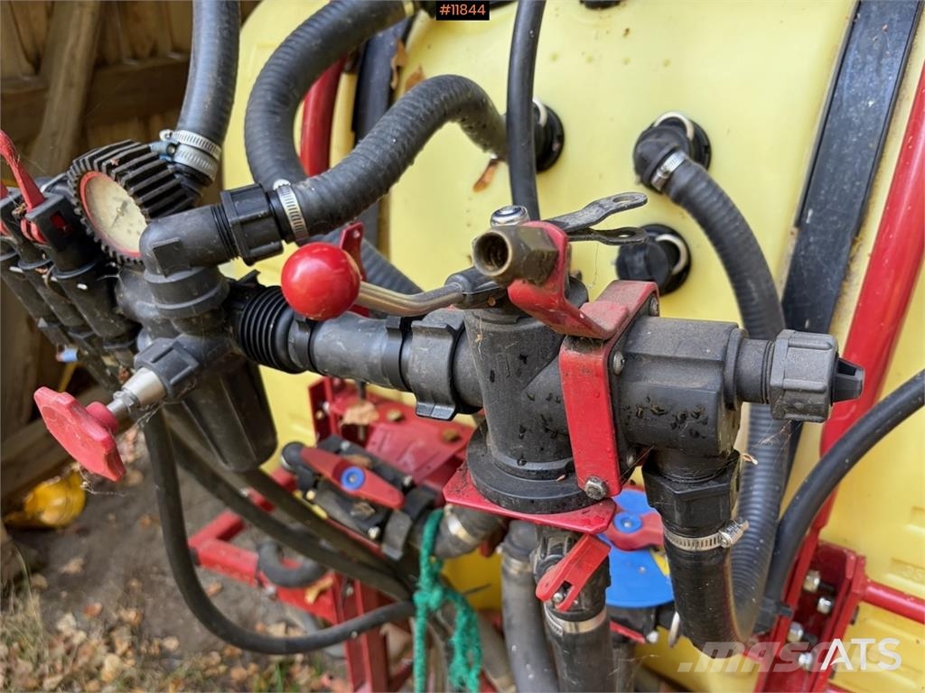 Hardi 1302-NK-600-BK/3-10SB الرشاشات