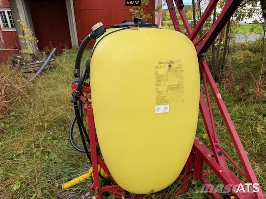 Hardi 600 liter åkersprøyte Vučene prskalice