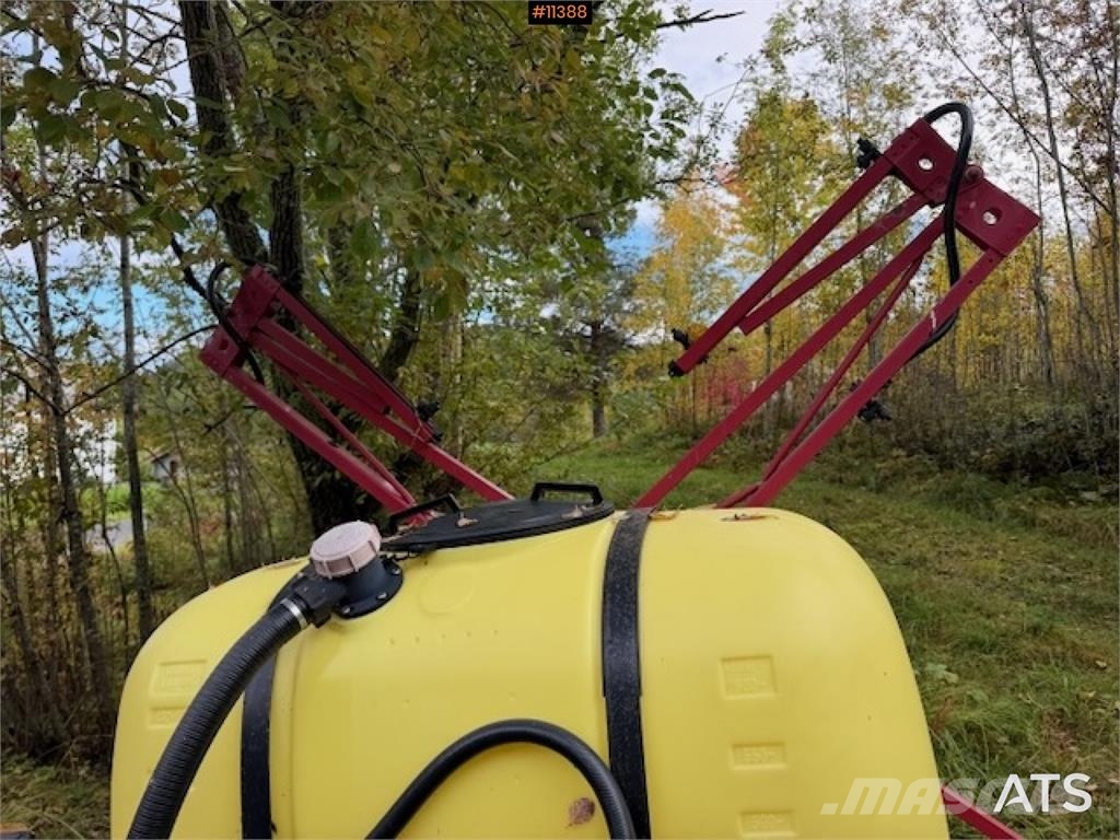Hardi 600 liter åkersprøyte Vučene prskalice