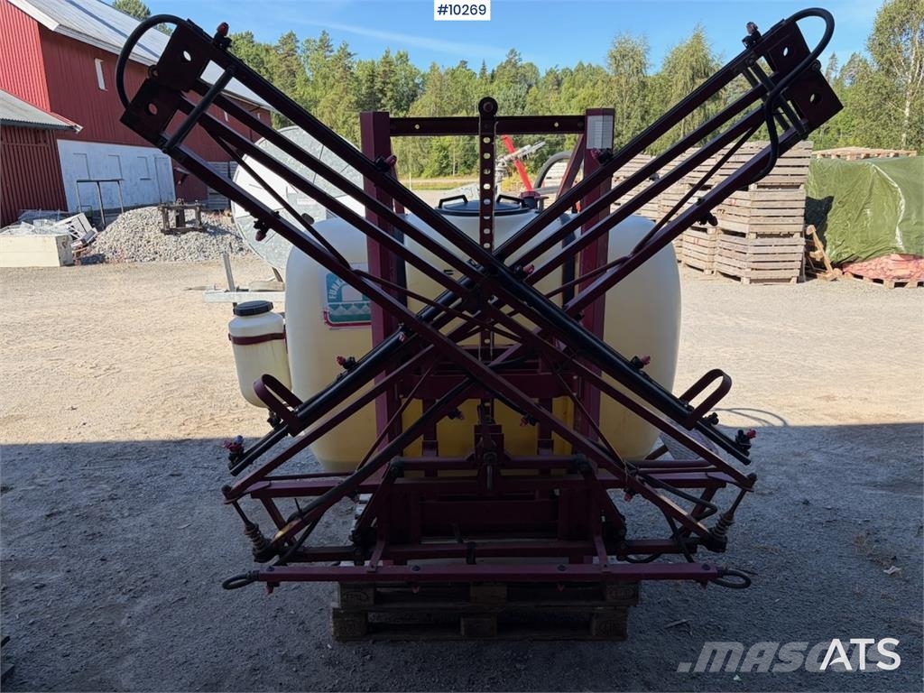 Hardi 800 liters tank Tractoare agricole sprayers