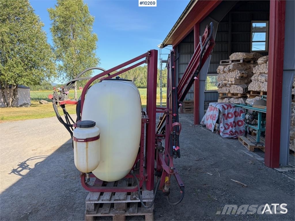 Hardi 800 liters tank Tractoare agricole sprayers