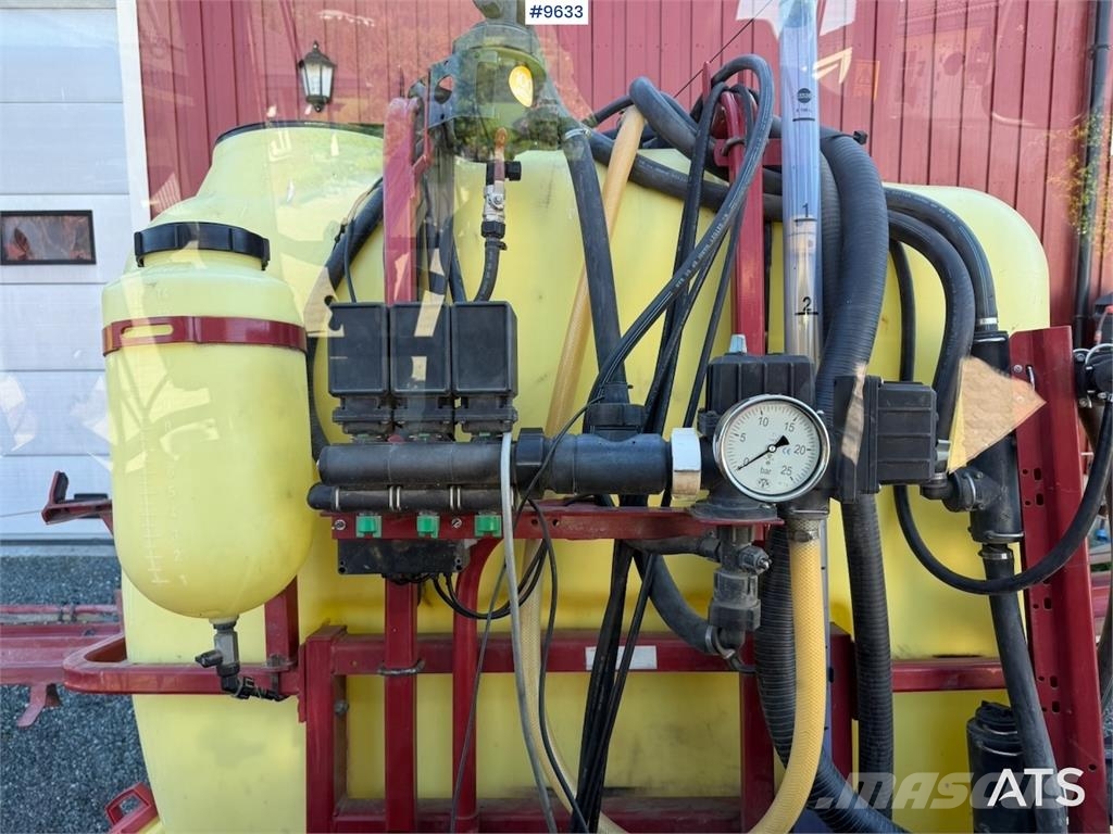 Hardi Master Pro 1000L Ρυμουλκούμενα ψεκαστικά