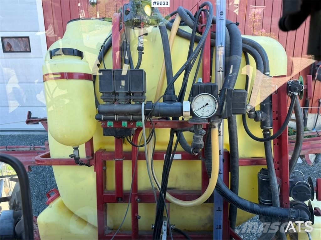 Hardi Master Pro 1000L Ρυμουλκούμενα ψεκαστικά