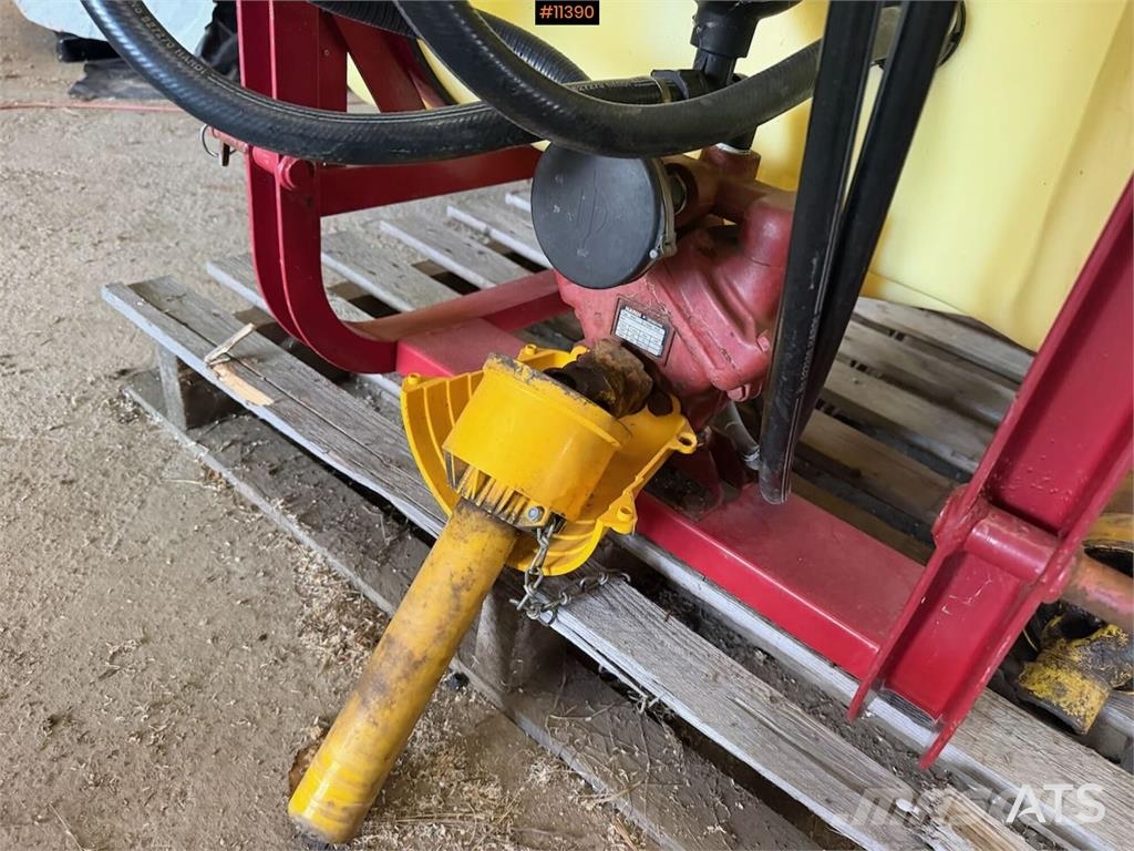 Hardi NK 400 Vučene prskalice