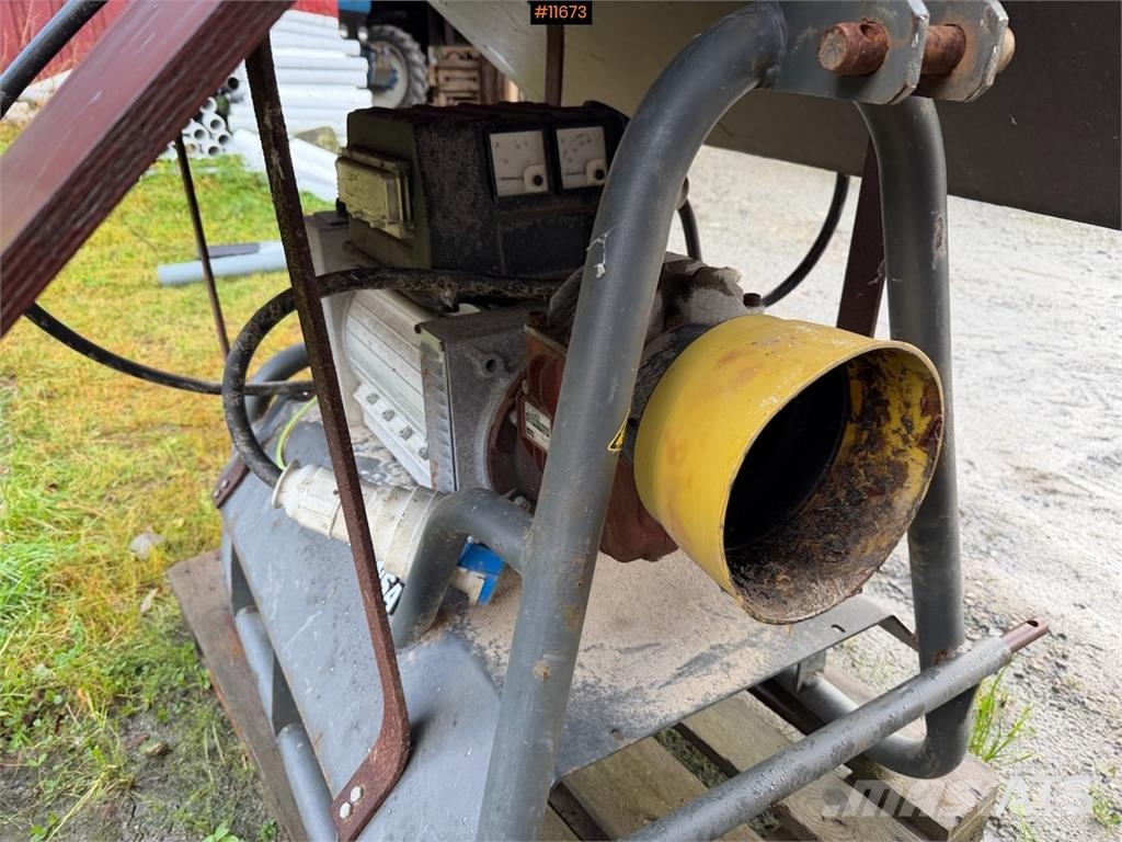 Himoinsa Traktoraggregat 30 kVA Andre komponenter
