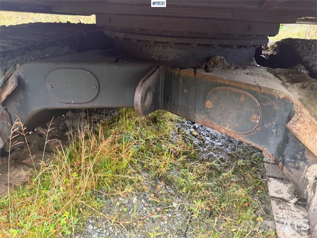 Hymax 840 Kāpurķēžu ekskavatori