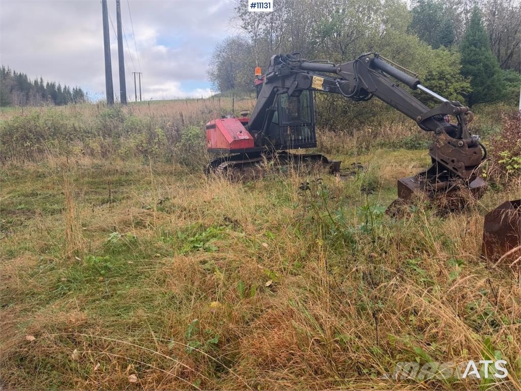 Hymax 840 Kāpurķēžu ekskavatori