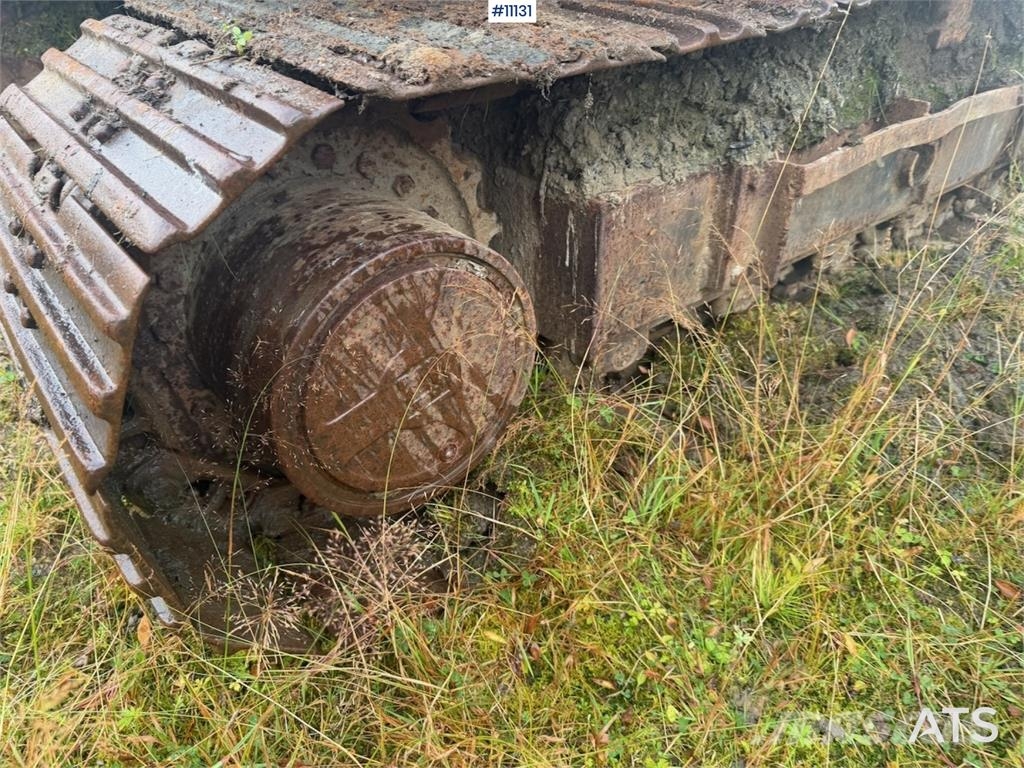 Hymax 840 Kāpurķēžu ekskavatori