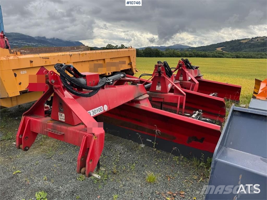 Igland RB 30100 Snow blades and plows