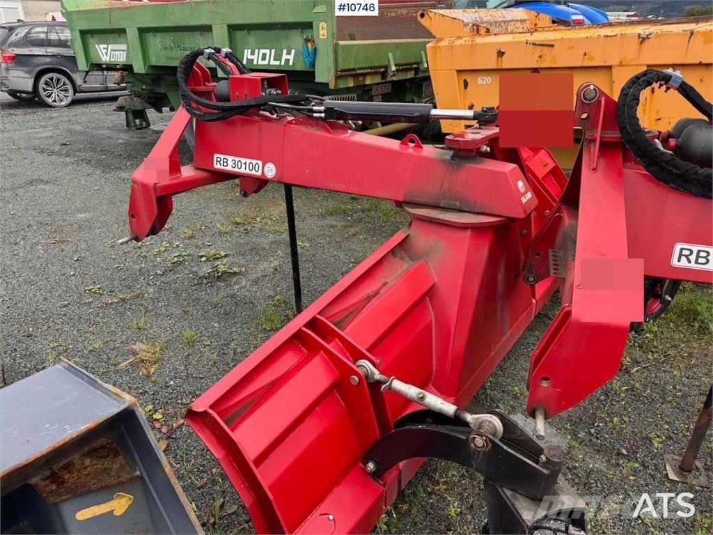 Igland RB 30100 Snow blades and plows