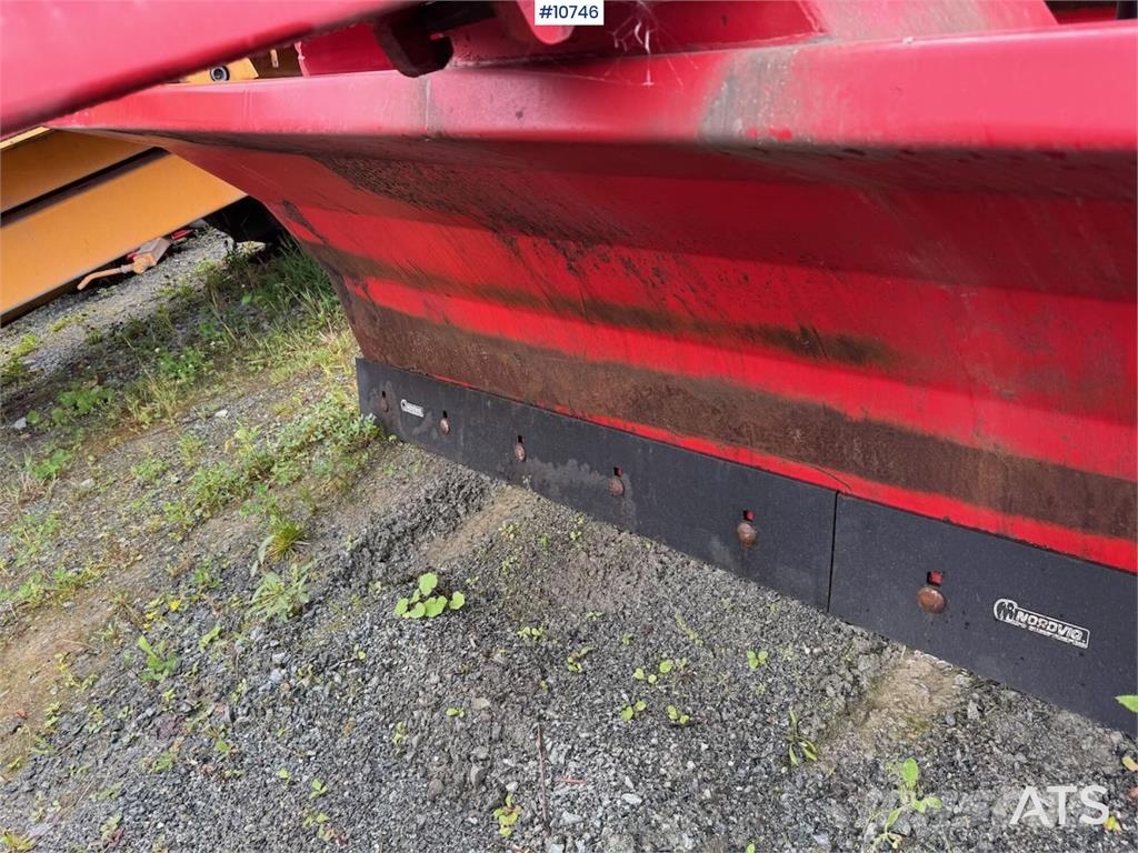 Igland RB 30100 Snow blades and plows