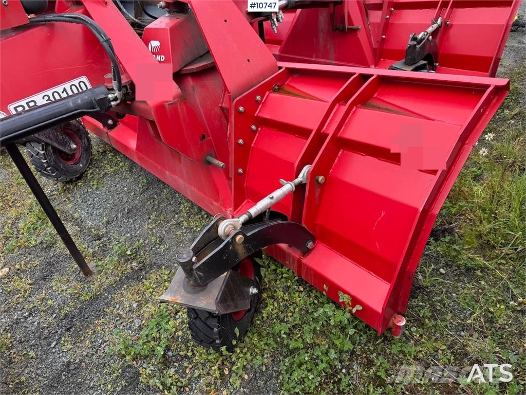 Igland RB 30100 Snow blades and plows