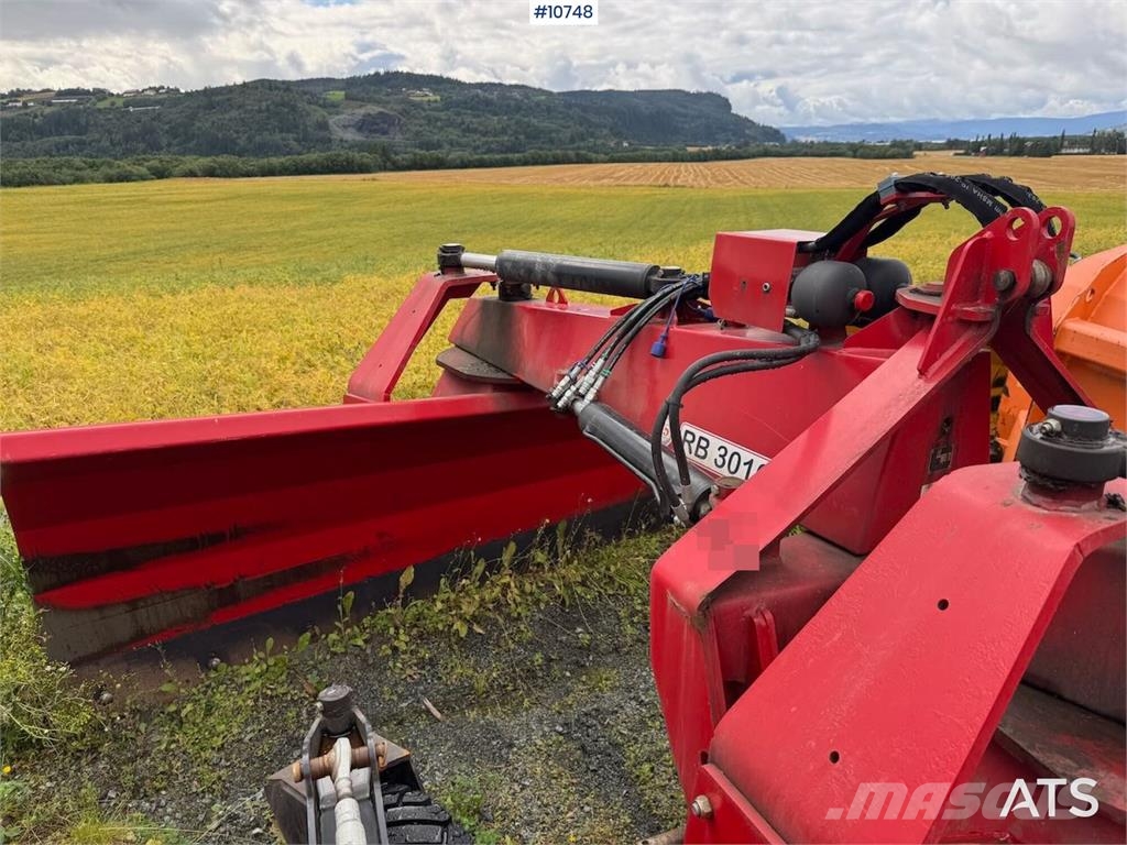 Igland RB 30100 Snow blades and plows