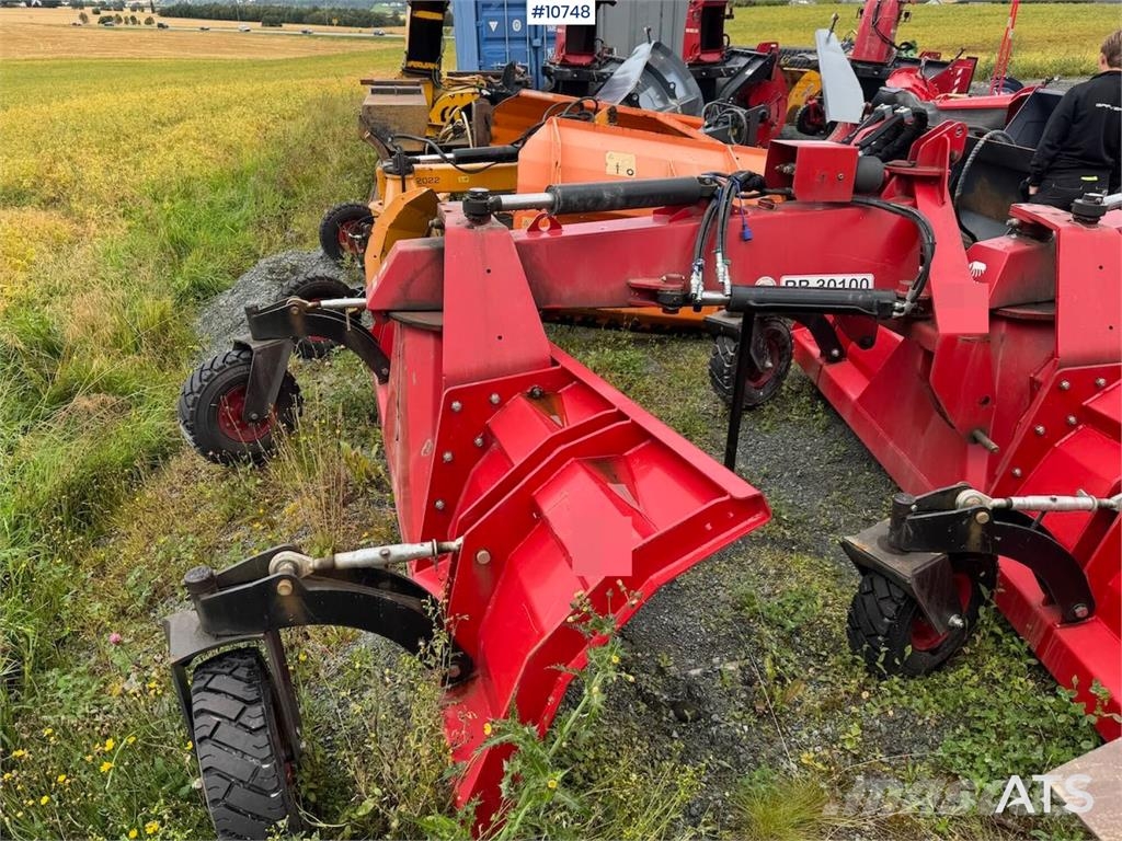 Igland RB 30100 Snow blades and plows
