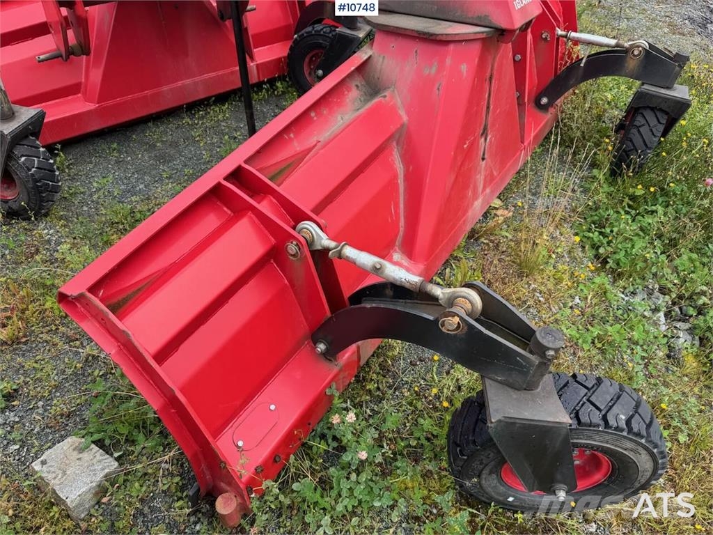 Igland RB 30100 Snow blades and plows